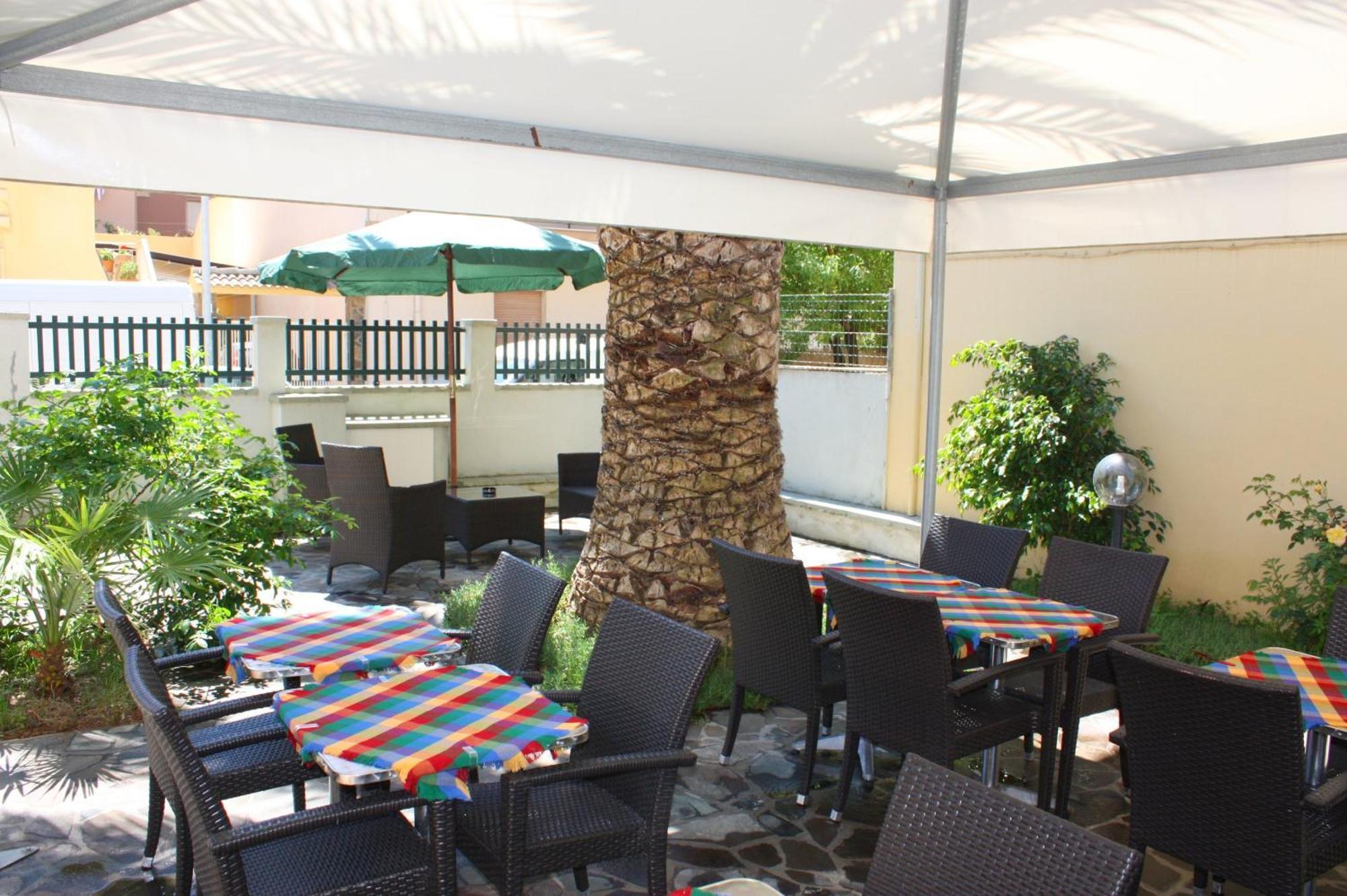 Hotel Alguer Exterior foto